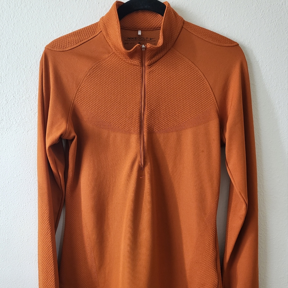 Nike dri fit top